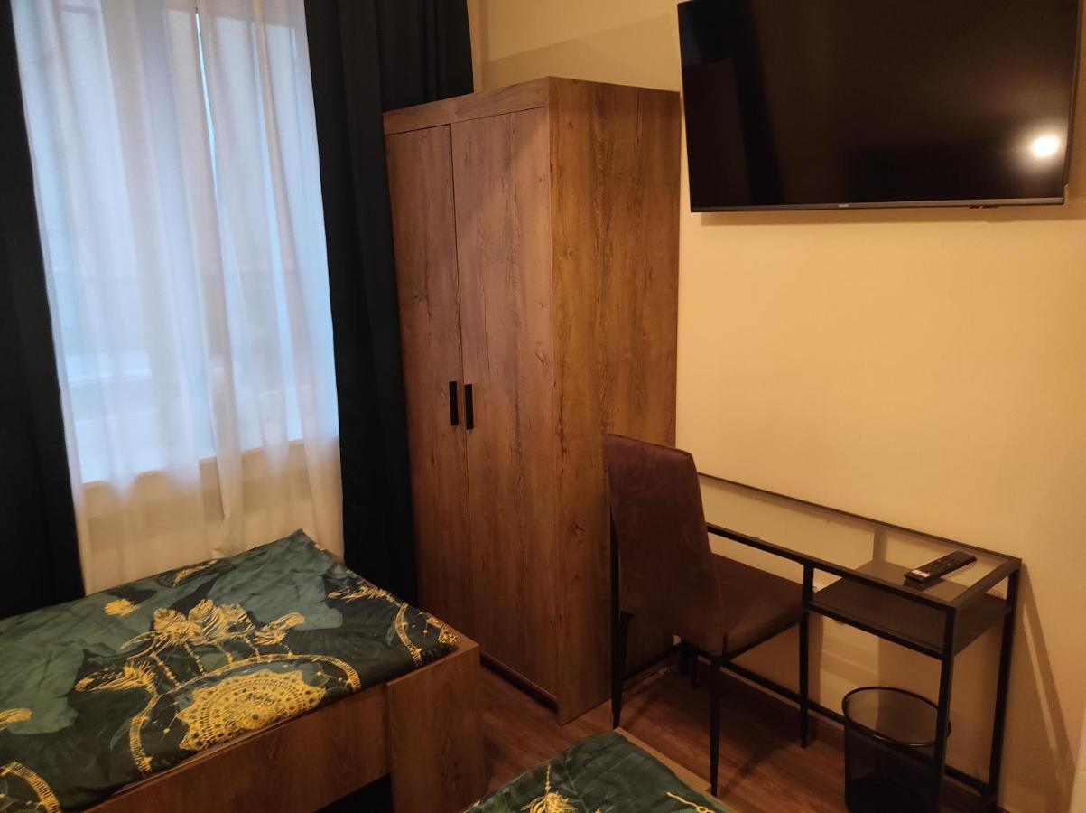 Apartament Centrum Rp カトヴィツェ エクステリア 写真