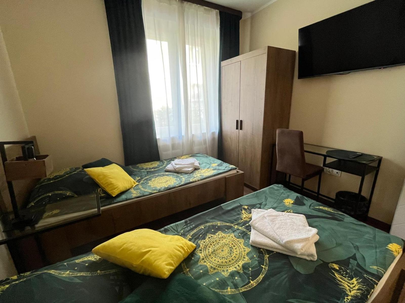 Apartament Centrum Rp カトヴィツェ エクステリア 写真