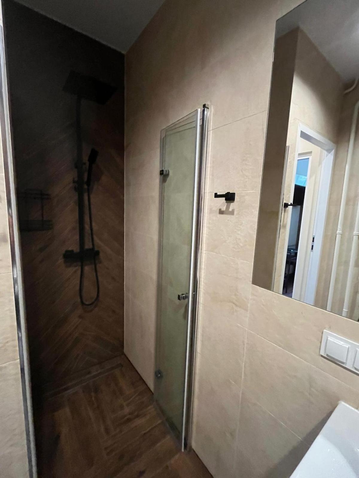 Apartament Centrum Rp カトヴィツェ エクステリア 写真